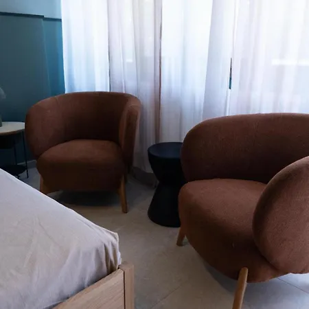 Le Viole Guest house *